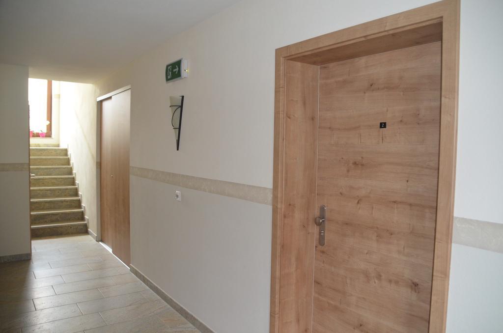 Landhotel Zum Adler Oberbechingen المظهر الخارجي الصورة