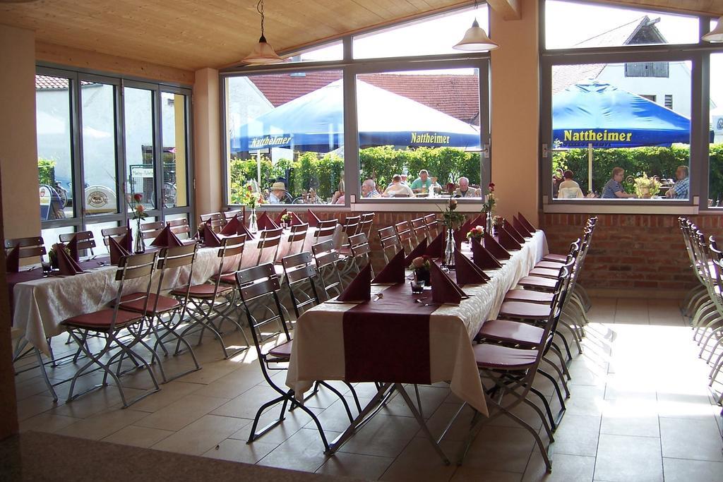 Landhotel Zum Adler Oberbechingen المظهر الخارجي الصورة