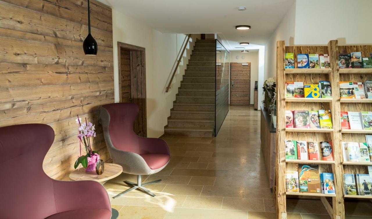 Landhotel Zum Adler Oberbechingen المظهر الخارجي الصورة